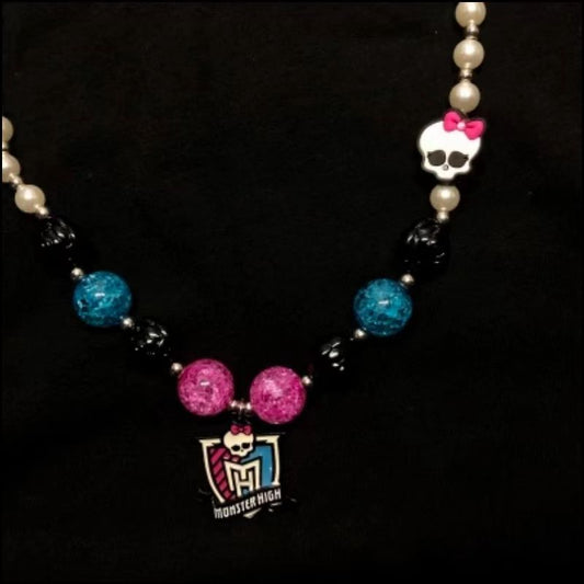 Skull pearl pink necklace