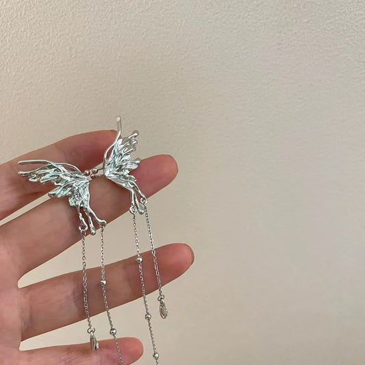 Design sense brooch sweet cool wind no ear hole ear clip female metal cold wind tassel repair face ear bone clip earrings