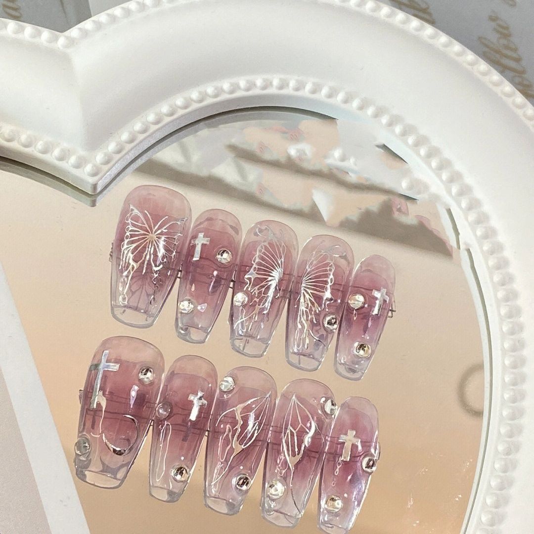 New European and American style blush butterfly nail art