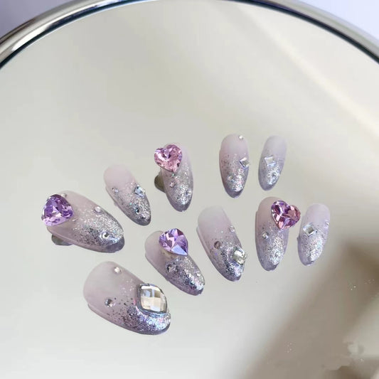 Customized nail enhancement, beautiful and affordable