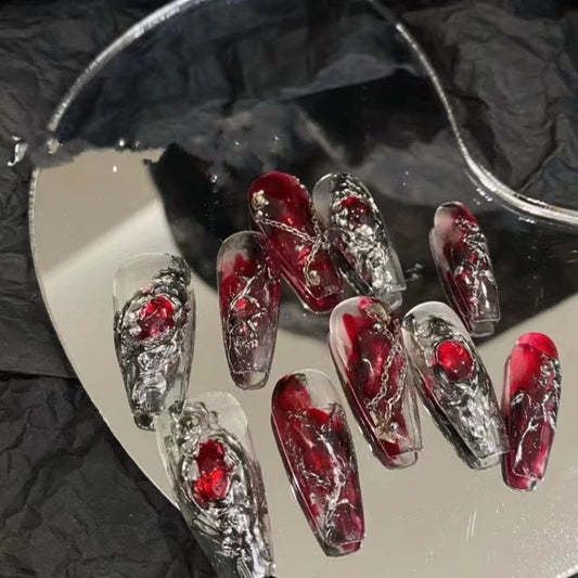 Dark Gothic bloody cold wind Europe and the United States wind explosion temperament long nail hand wear nail