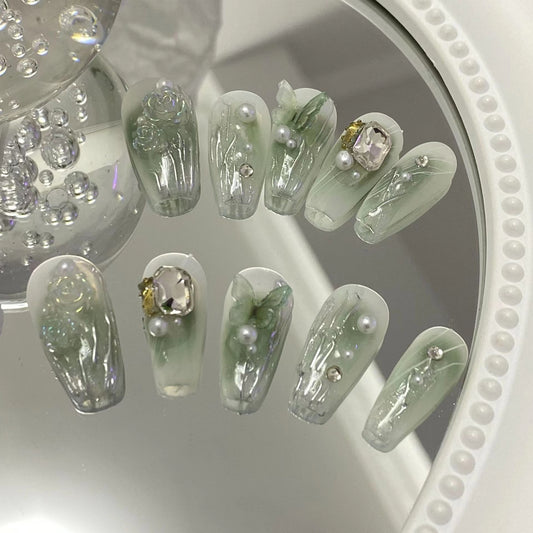 Customized nails with a high sense of taste, hand-painted design nails