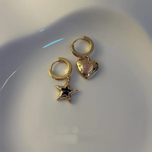 Vintage asymmetric earrings, heart-shaped earrings, gold earrings