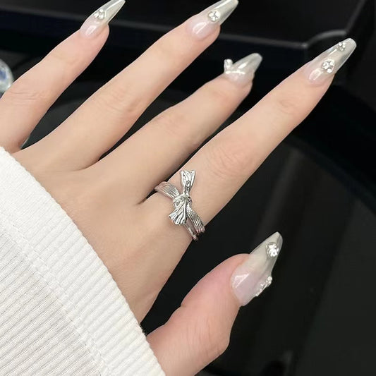 Niche Design Irregular Pleated Bow Candy Ring