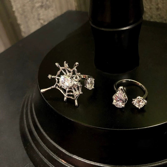 Unique spider web zirconia ring