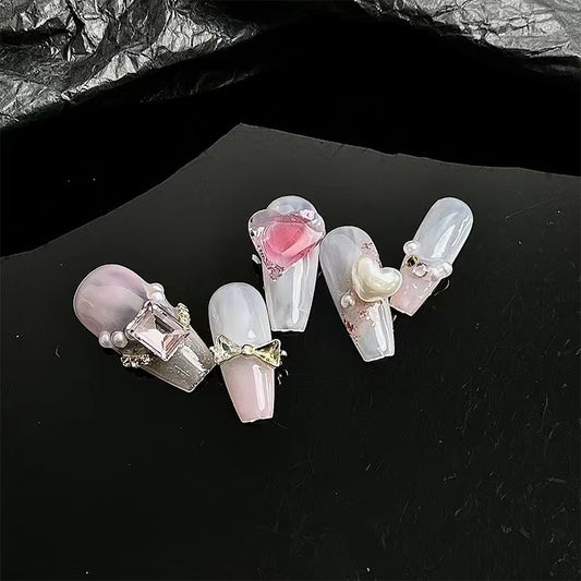 Customized nails with a high sense of taste, hand-painted design nails