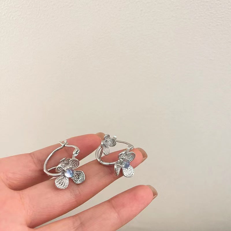 Metal flower moonstone copper earrings super fairy cold wind temperament daily with earrings earrings earrings circle net red earrings
