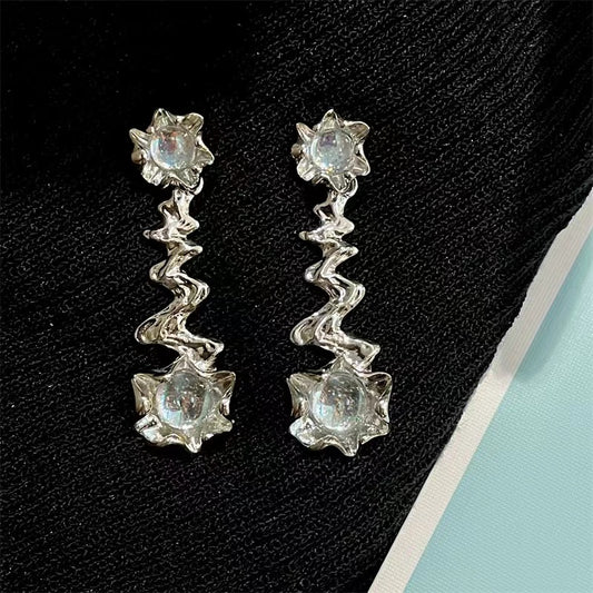 Futuristic irregular pleated water ripple earrings