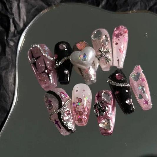 Hand customized nails