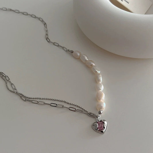 High class love pearl necklace