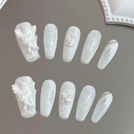 Customized nails with a high sense of taste, hand-painted design nails