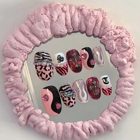 Handmade wear nail sweet cool system leopard girl love nail patch removable light therapy nail