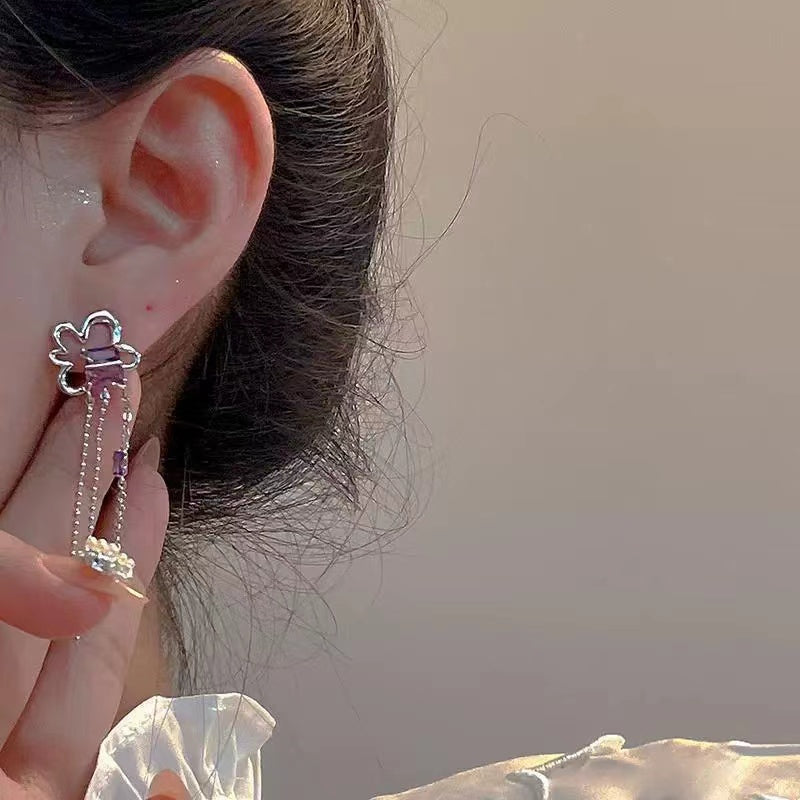 Super sweet floral earrings niche design sense cold sex wind long paragraph tassel earrings