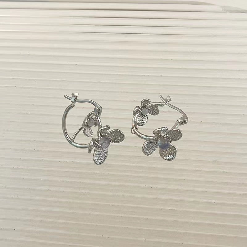 Metal flower moonstone copper earrings super fairy cold wind temperament daily with earrings earrings earrings circle net red earrings