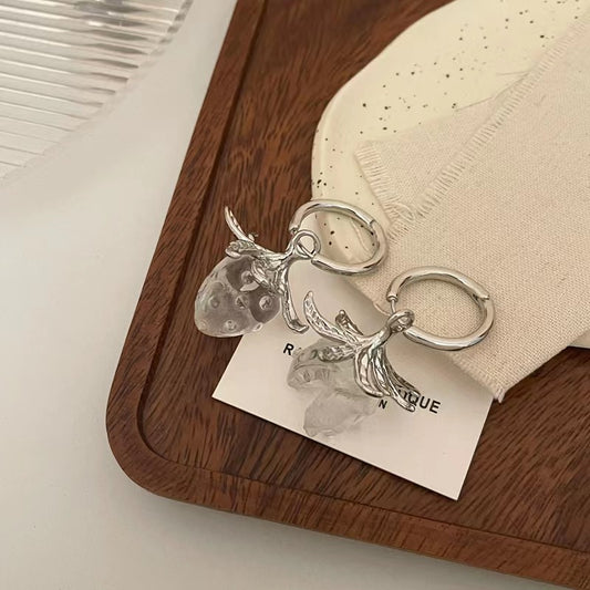 Design sense niche French strawberry earrings female fruit tassel earrings