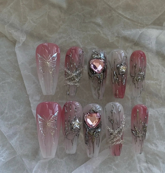 Customized nail enhancement, beautiful and affordable