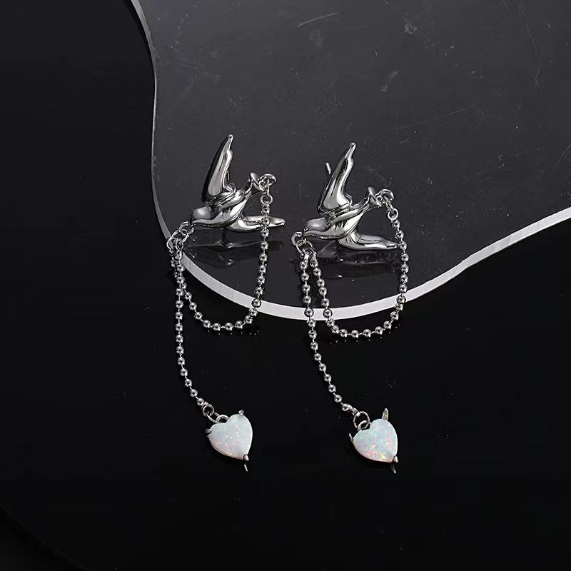 Pearl Australia treasure necklace female ins sweet cool wind dove shape love opal stone personality senior sense of locking chain tide