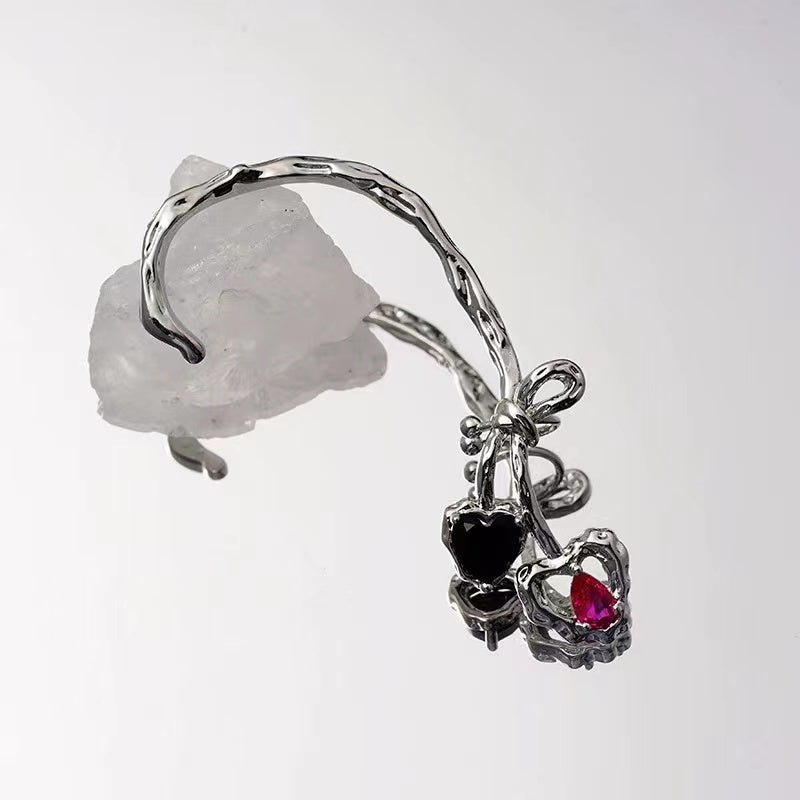 Cherry love necklace female sweet cool wind personality trend zirconia spicy girl necklace niche design sense of the new collarbone chain