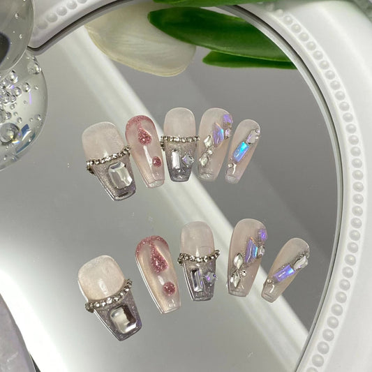 Customized nails with a high sense of taste, hand-painted design nails