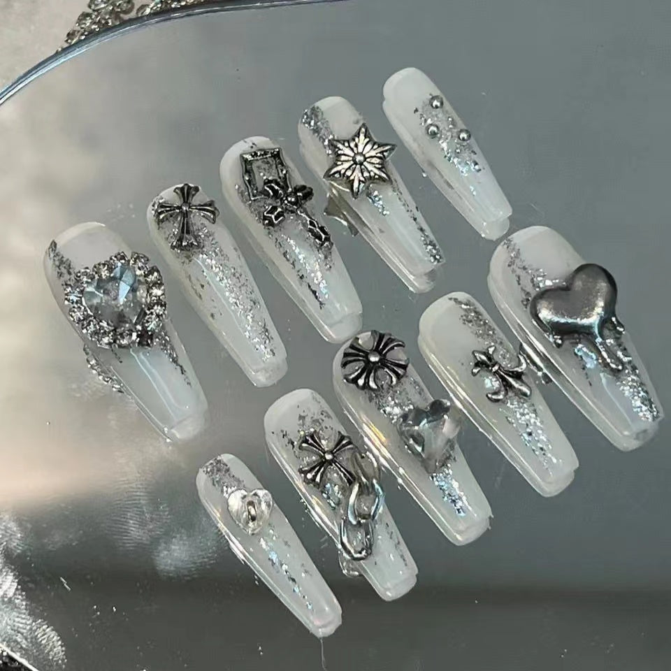 Advanced sense of Crocodile heart hot girl wearing nails handmade can be used repeatedly
