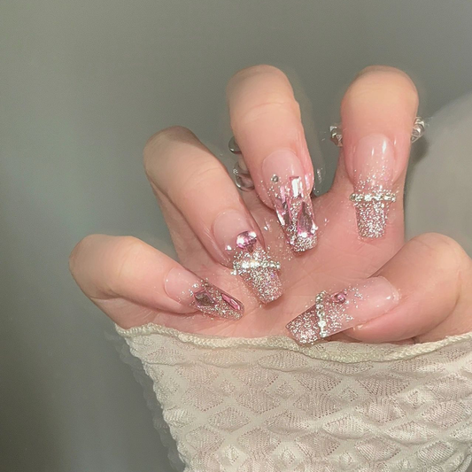 Pure handmade nail enhancement, glittering pink, broken diamond, butterfly, fairy air, white bride's nail enhancement, removable nail wearing patch
