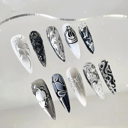 Snakes Spicy Girl ins The same style of autumn and winter dark punk European and American wear armor Finished nail piece wear armor