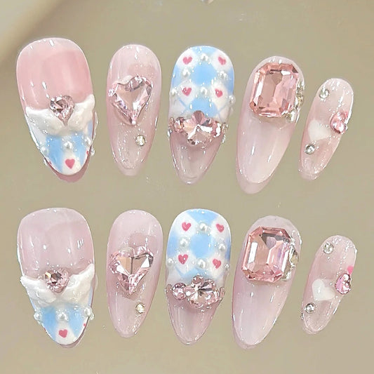 Beautiful girl manicure super powder love wearing manicure girl hand waterproof durable false nail plate wearing nail