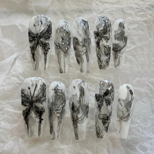 Butterfly spray painting popular style, flash, dark and spicy girl, small group removable nail enhancement