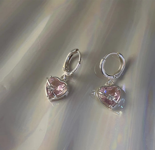 Imprisoned heart sweet wind Earrings Sparkle zircon inlaid smart girl Earrings