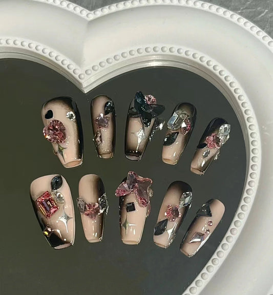 Customized nails with a high sense of taste, hand-painted design nails