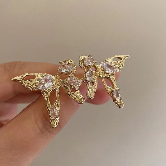 Dream butterfly dance high sense of retro metal zircon butterfly earrings light luxury fashion niche design Korean earrings