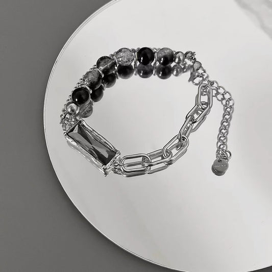 Black gemstone beaded bracelet with premium feel