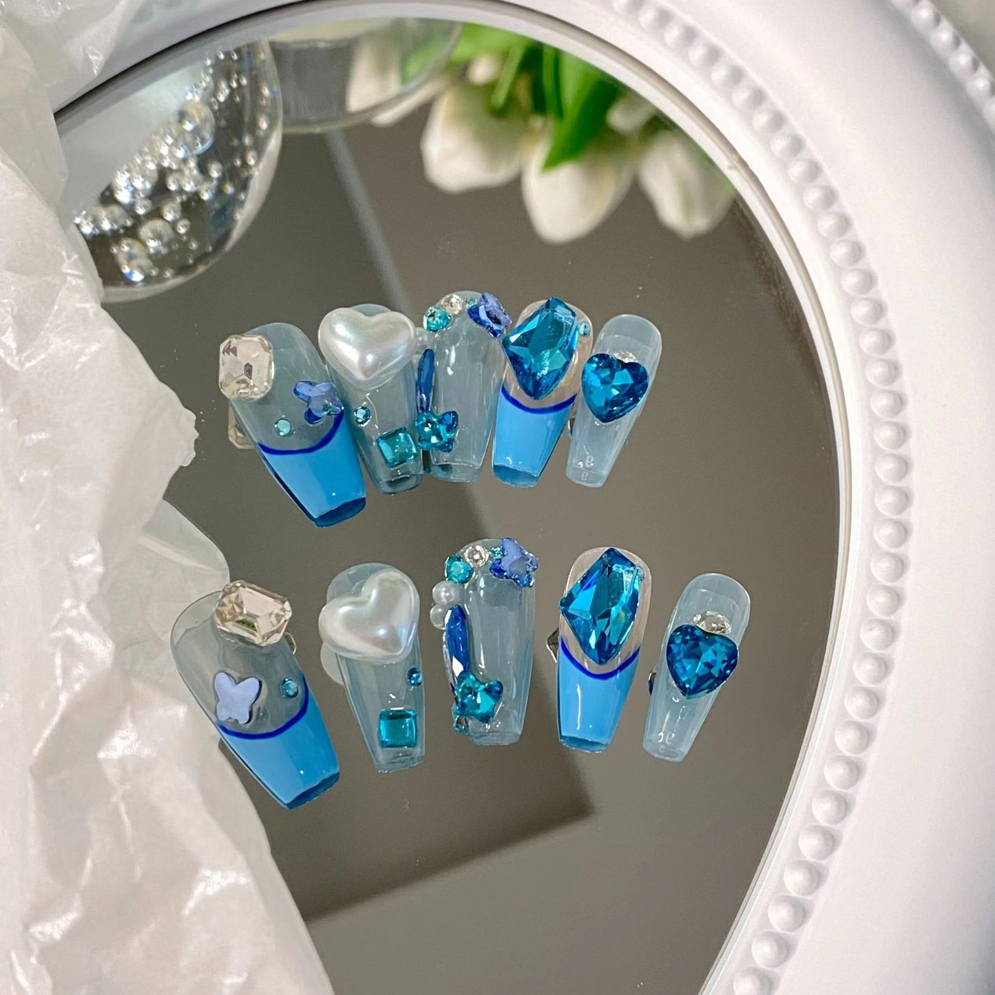 Customized nails with a high sense of taste, hand-painted design nails