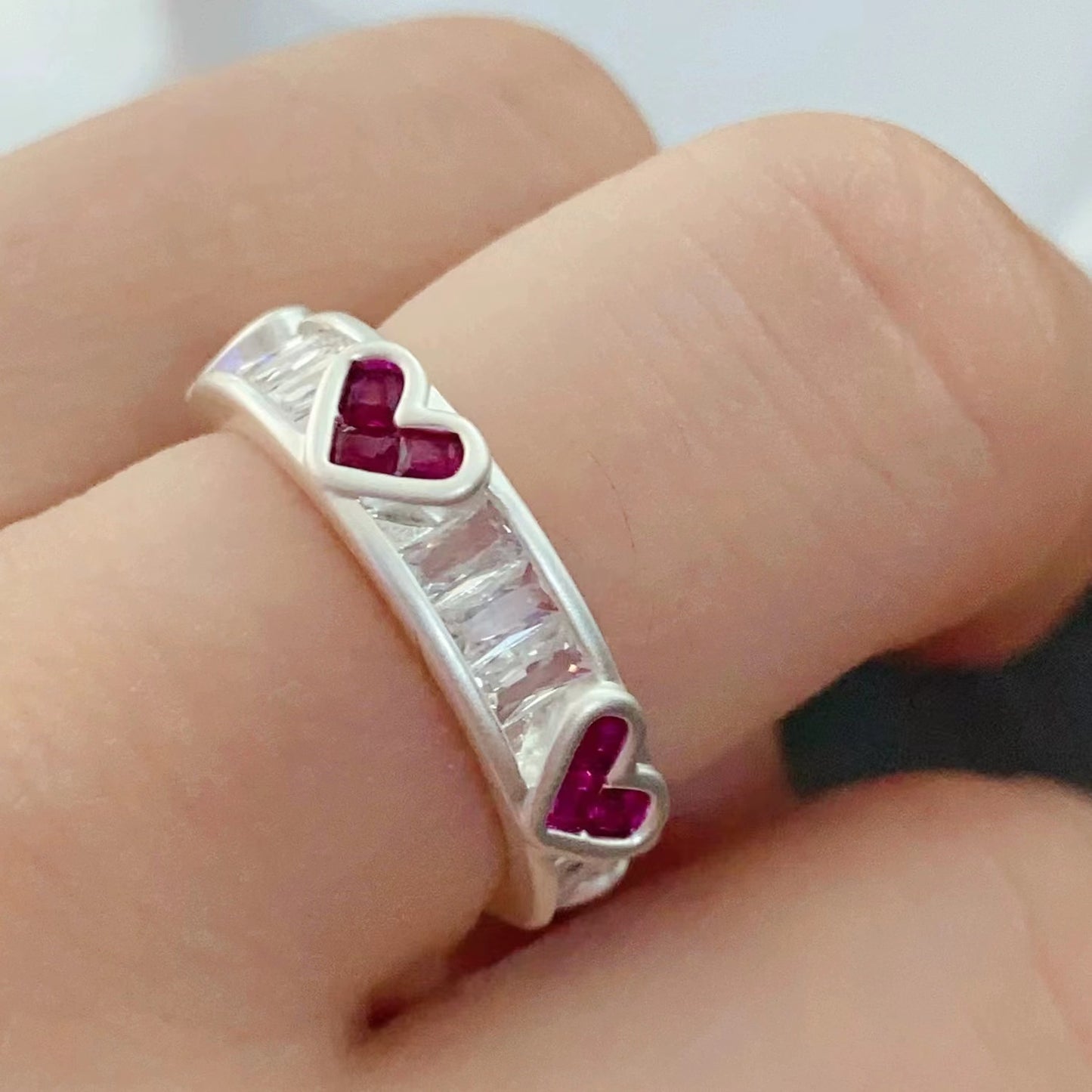 Colorful love ring female niche design with diamond finger ring