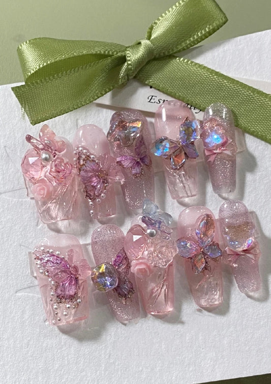 Pink series of sweet and cute nails