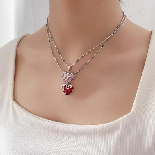 Strawberry love delicate necklace female tide cool spice senior design sense of light luxury niche clavicular chain